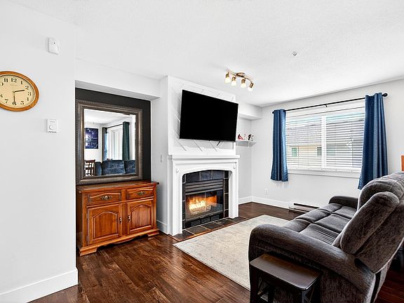 2nd image of 22275 123rd Ave #101