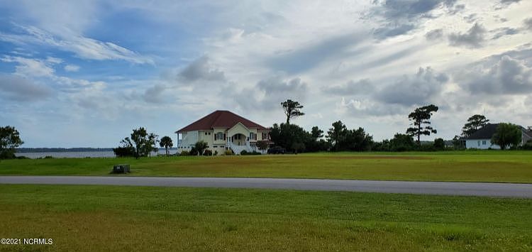 2nd image of 101 Indian Shores Ct