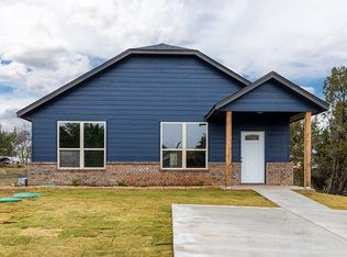 824 Arkansas Riv, Granbury, TX 76048