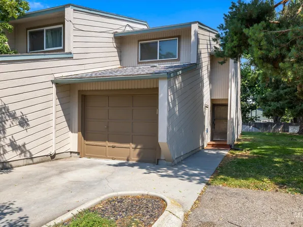6812 W Irving Ln, Boise, ID 83704