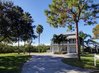 14540 90th Ave, Seminole, FL 33776