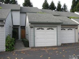 1215 Eardley Ave, Santa Rosa, CA 95401