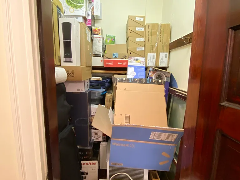9 Fairfield St #1R — Photo 12
