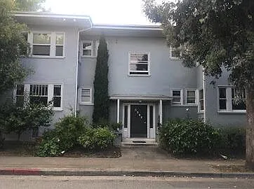 Locksley Ave — Photo 1