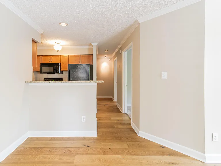 2516 Cranbrook Ln #1-11 — Photo 12