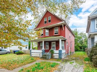 10628 Englewood Ave, Cleveland, OH