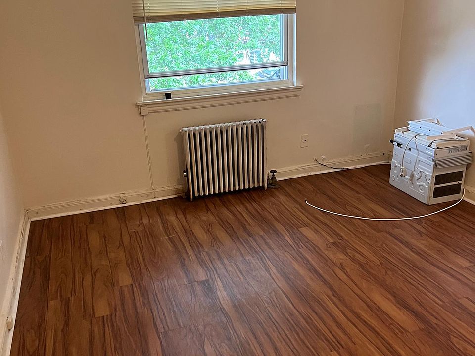 5831 Clearview Expy 2F, Oakland Gardens, NY 11364 Zillow