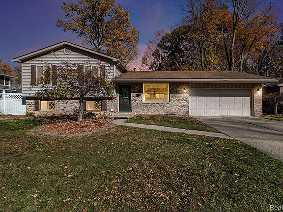 2nd image of 52372 D W Seaton Dr