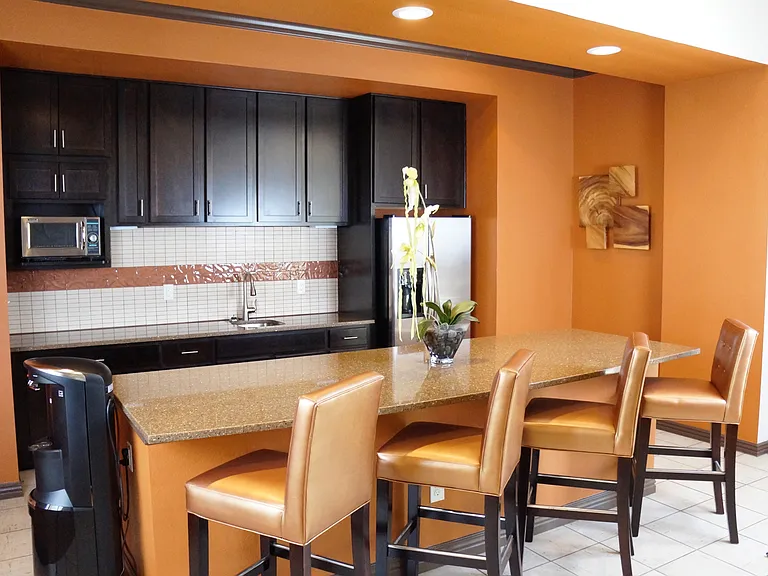 Stone Canyon Apartments — Photo 38