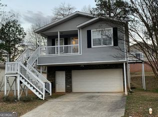 9 Meadowview St, Newnan, GA 30263