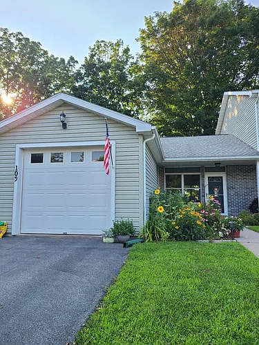 109 Mill Creek Ln Photo 1