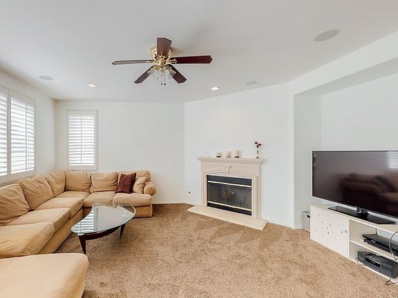 4th image of 13557 Oxford Ct