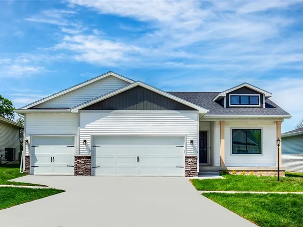 6730 NE 9th Ct, Des Moines, IA 50313