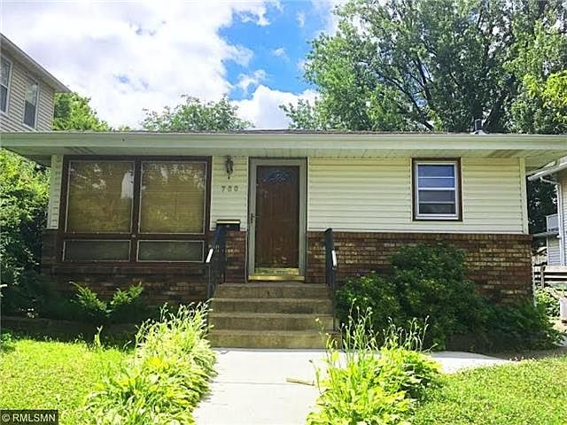 1st image of 766 Hawthorne Ave E