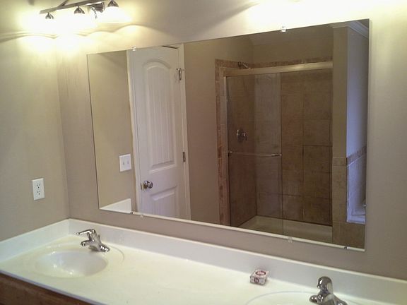 3rd image of 7600 E 73rd Ter