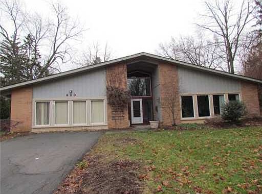1st image of 620 Collegewood Dr