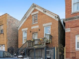 2639 W Luther St, Chicago, IL 60608