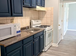 1324 Adams St NE APT 2, Washington, DC 20018