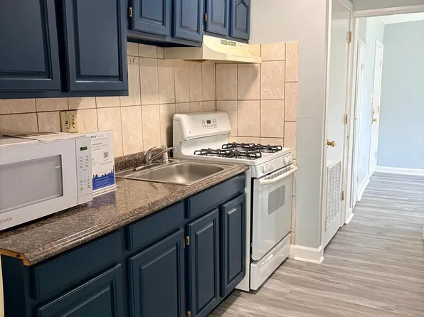 1324 Adams St NE APT 2, Washington, DC 20018