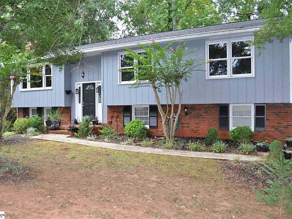 2nd image of 306 Plano Dr
