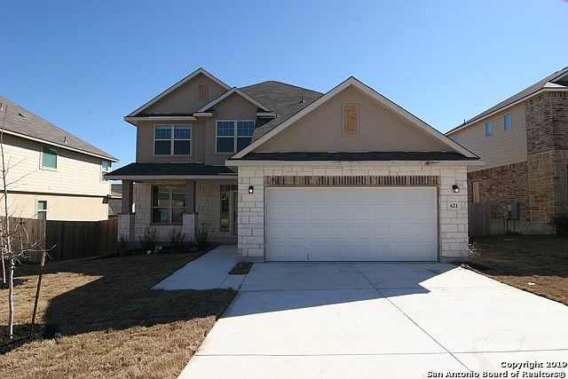 1st image of 621 Saddle House