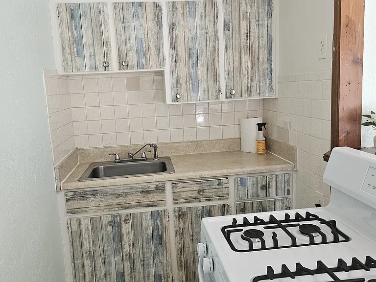 221 Condict Dr #3 — Photo 3