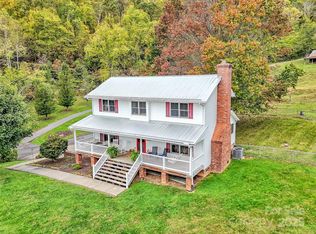 580 River Point Rd, Canton, NC 28716