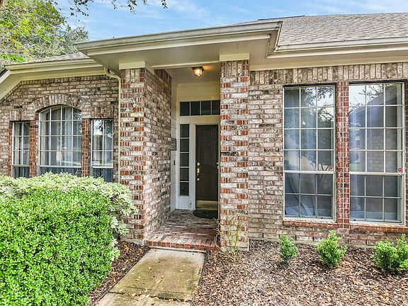 2nd image of 317 Vantage Pointe Cir