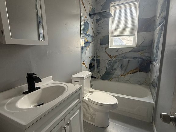 2nd image of 759 Highland Ave #8L