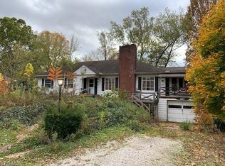 417 Northwest Ave, Tallmadge, OH 44278