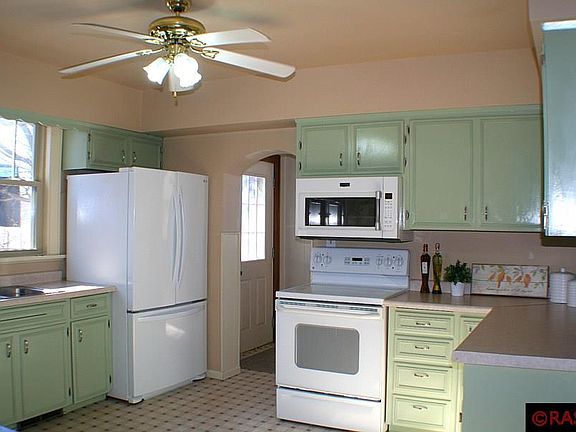2nd image of 313 N Jefferson St