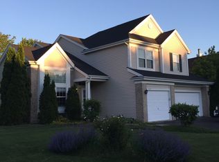 1397 Mayfair Ln, Grayslake, IL 60030