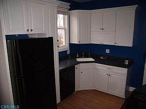3rd image of 243 E Patterson Ave