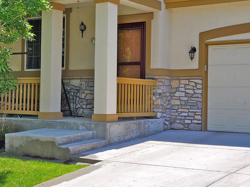 Great front porch