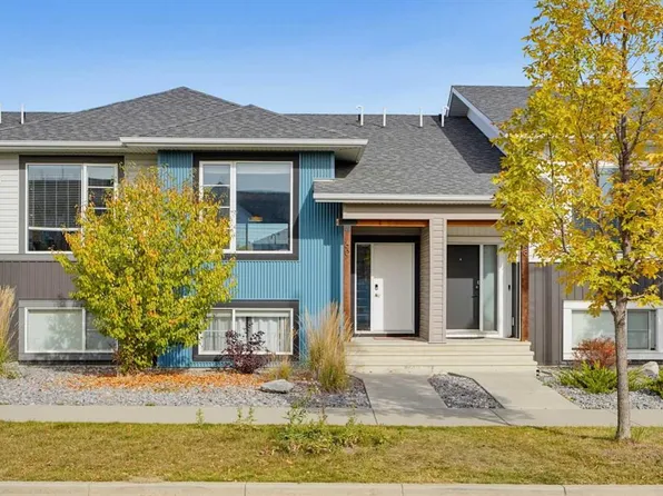60 S Evergreen Way, Red Deer, AB T4P 3E5