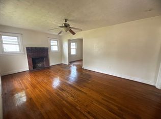 521 Edwards St, Fayetteville, NC 28301