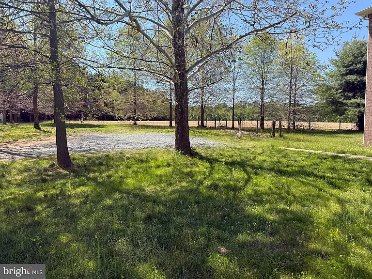 39 N Friendship Ct — Photo 13
