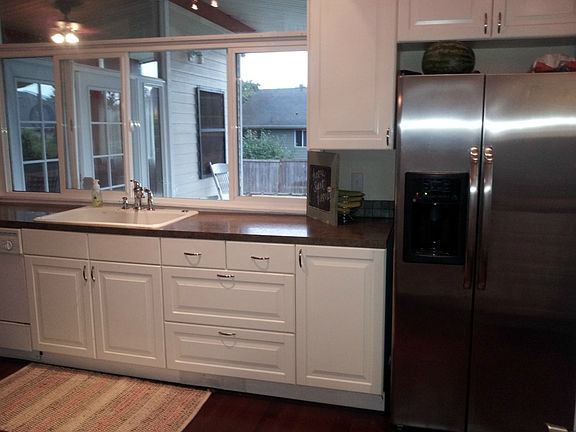 4th image of 2022 Grandview Dr W