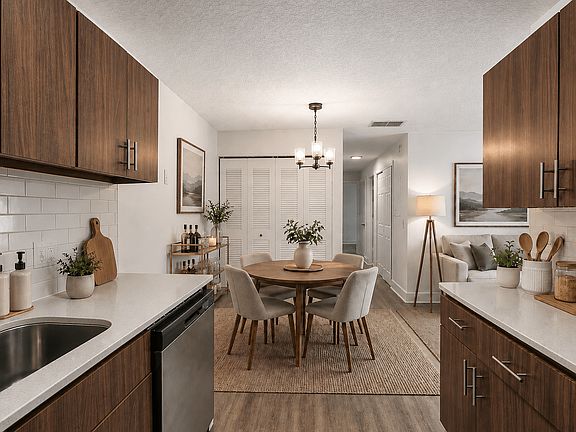 3rd image of 110 Summerfield Way #652-D
