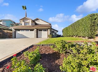 28547 Heather Ln, Castaic, CA 91384