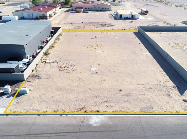 1562 E World Dr, Fort Mohave, AZ 86426