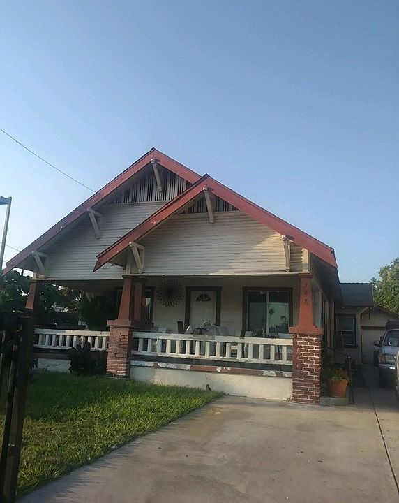1st image of 368 W 9th St