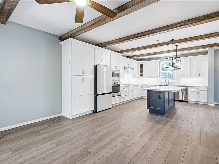 35 Lomada St — Photo 9