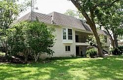 4th image of 603 N Texana St