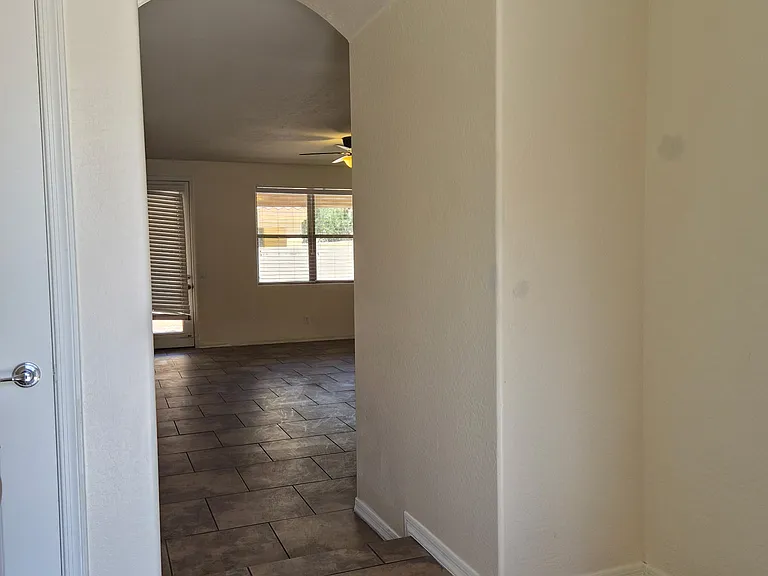 1442 S Newberry Ln — Photo 10