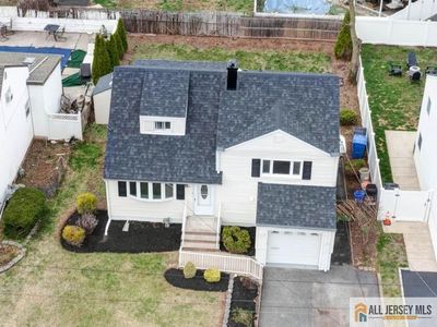 197 McFarlane Rd, Colonia, NJ, 07067