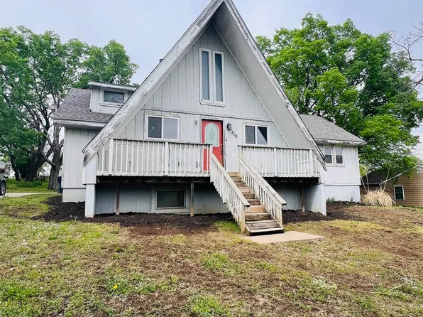 310 W Fremont Ave, Burlingame, KS 66413