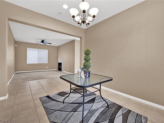 5th image of 10696 Verona Wood St