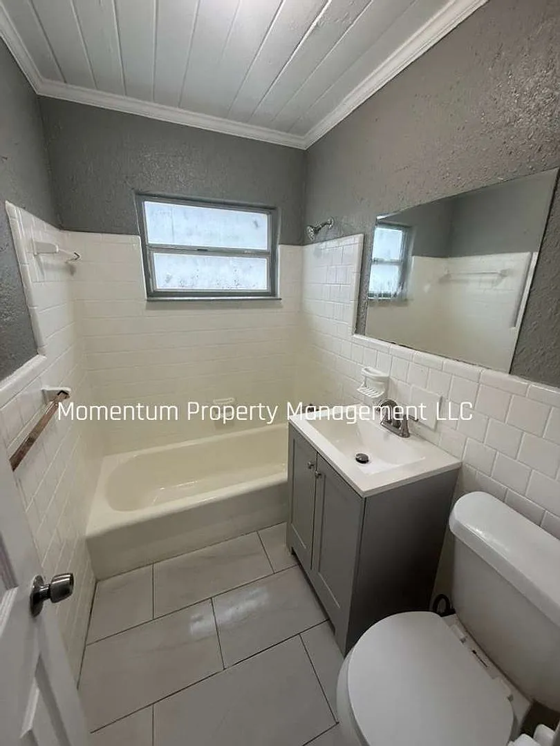 3618 Machado St Unit B Tampa, FL 33605 — Photo 3