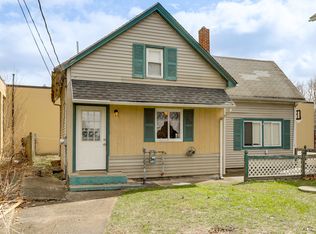 22 Mann St, Attleboro, MA 02703